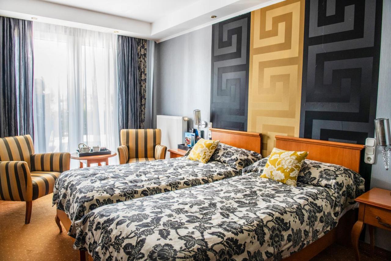 Duna Relax Hotel Рацкеве Экстерьер фото