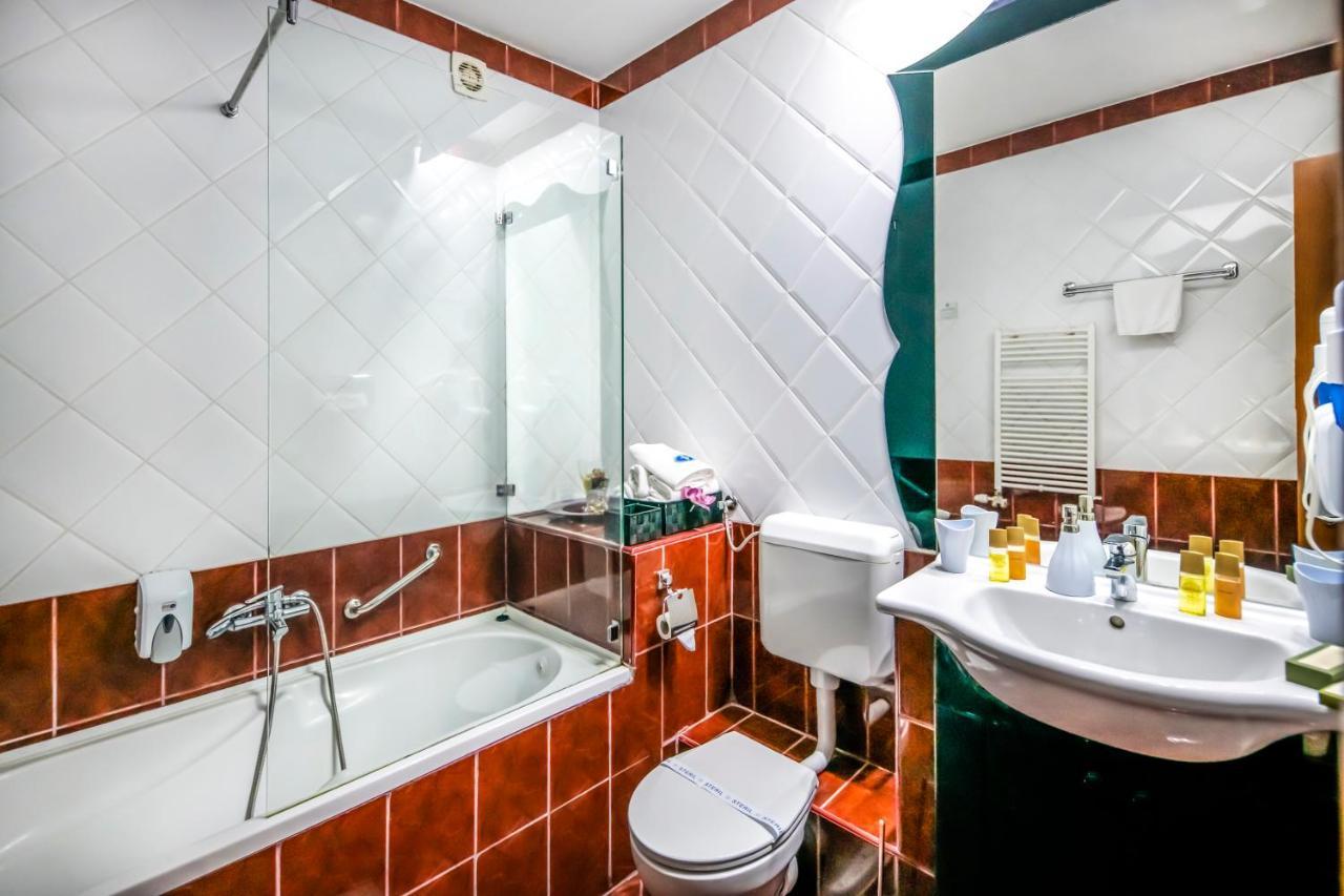 Duna Relax Hotel Рацкеве Экстерьер фото