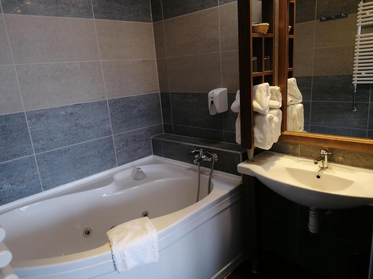 Duna Relax Hotel Рацкеве Экстерьер фото